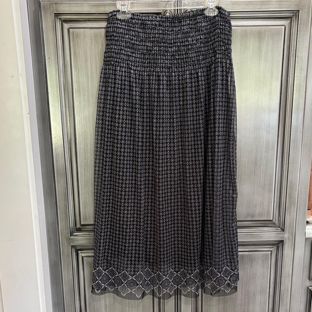Max Studio Black Patterned Skirt
